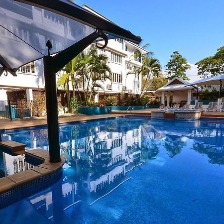 Beachview Apartments At Villa Paradiso Palm Cove Exterior photo