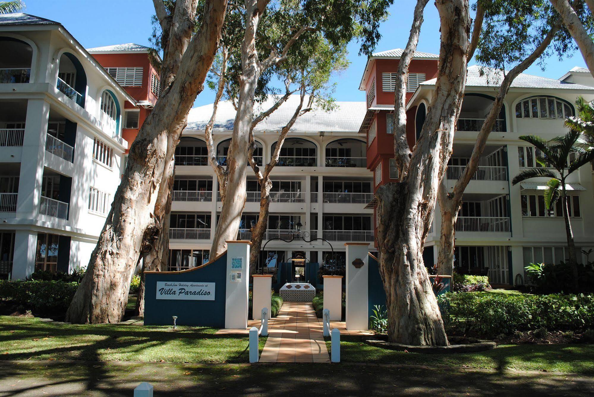 Beachview Apartments At Villa Paradiso Palm Cove Exterior photo